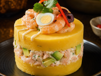 Causa limeña Rellena de Camaron